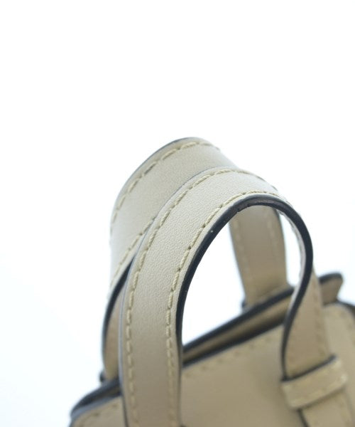 LOEWE กระเป๋าถือ