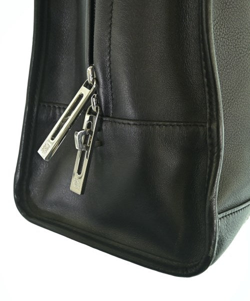 LOEWE กระเป๋าถือ