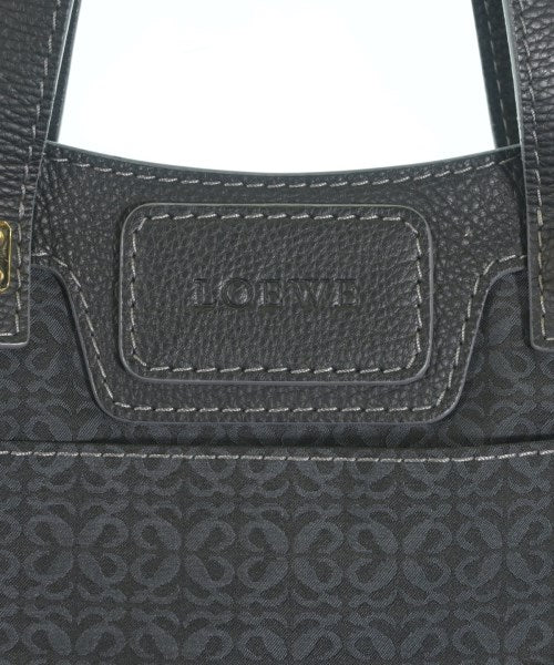 LOEWE กระเป๋าถือขนาดใหญ่