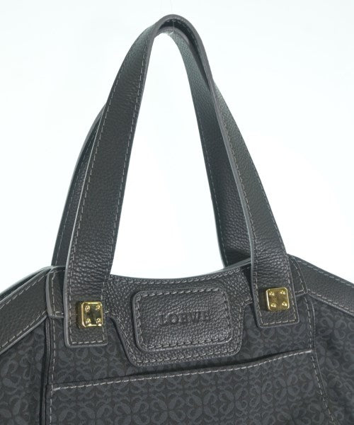 LOEWE กระเป๋าถือขนาดใหญ่
