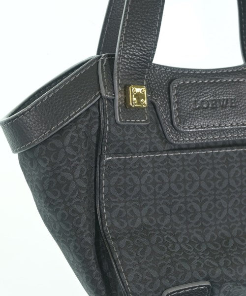 LOEWE กระเป๋าถือขนาดใหญ่