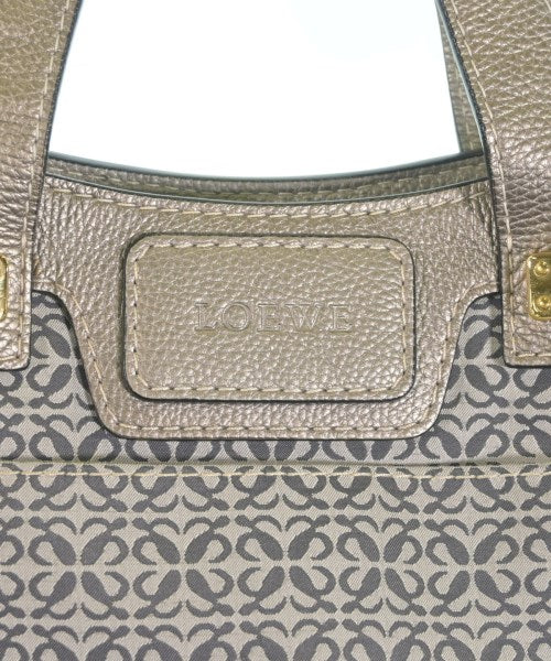 LOEWE กระเป๋าถือขนาดใหญ่
