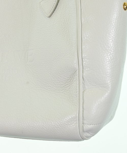 LOEWE กระเป๋าถือขนาดใหญ่