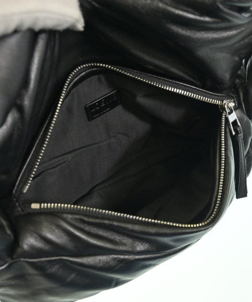 LOEWE กระเป๋าถือ