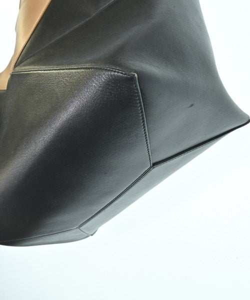 LOEWE กระเป๋าถือขนาดใหญ่