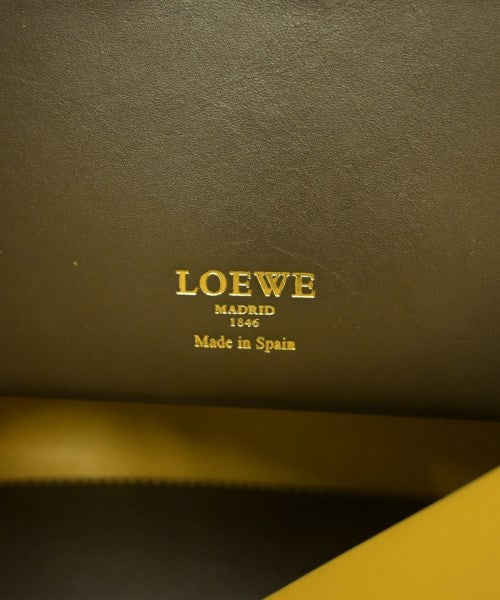 LOEWE กระเป๋าถือขนาดใหญ่