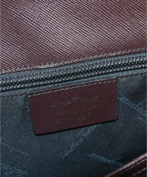Salvatore Ferragamo กระเป๋าถือขนาดใหญ่