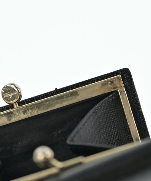 Salvatore Ferragamo กระเป๋าสตางค์/กระเป๋าใส่เหรียญ