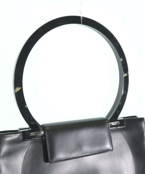 Salvatore Ferragamo กระเป๋าถือขนาดใหญ่