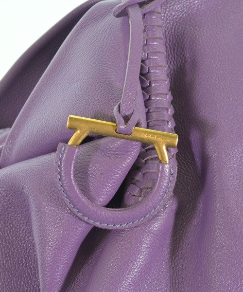 Salvatore Ferragamo กระเป๋าถือขนาดใหญ่