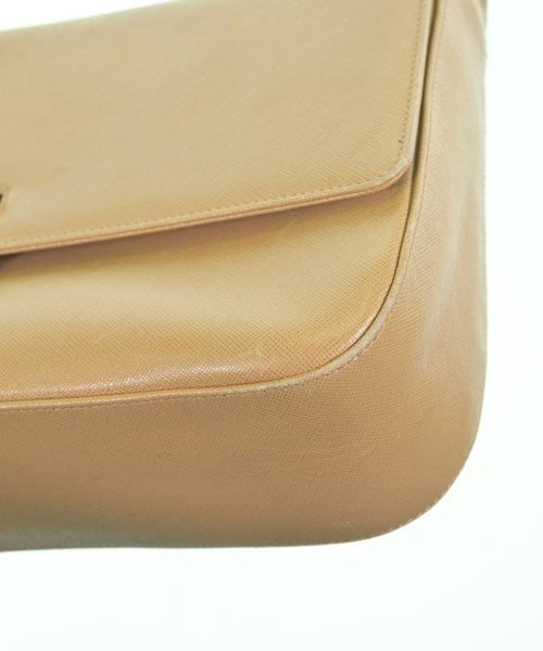 Salvatore Ferragamo กระเป๋าสะพาย