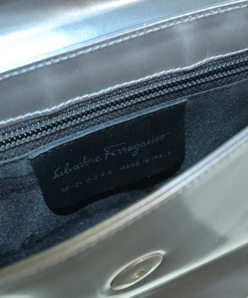 Salvatore Ferragamo กระเป๋าถือ