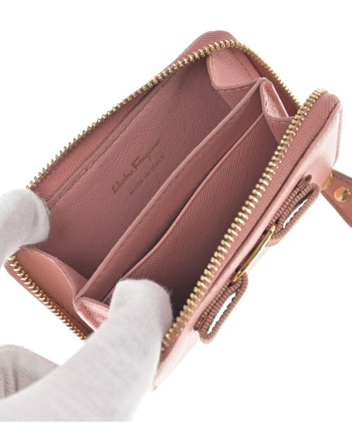 Salvatore Ferragamo กระเป๋าสตางค์/กระเป๋าใส่เหรียญ