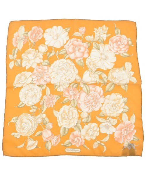 Salvatore Ferragamo ผ้าพันคอ