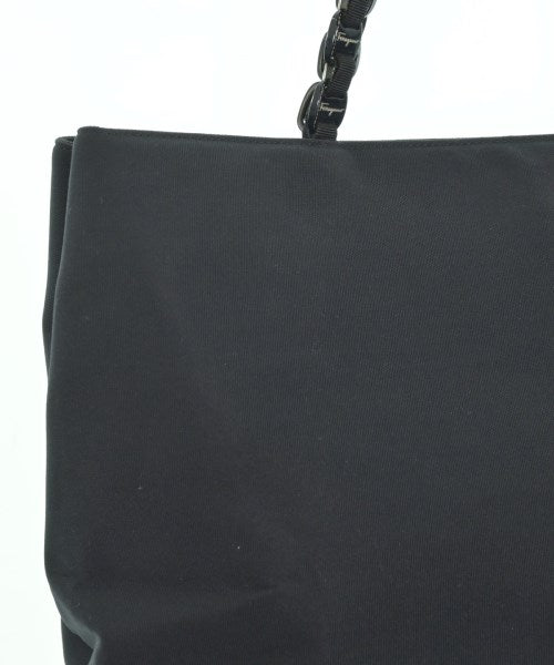 Salvatore Ferragamo กระเป๋าถือขนาดใหญ่