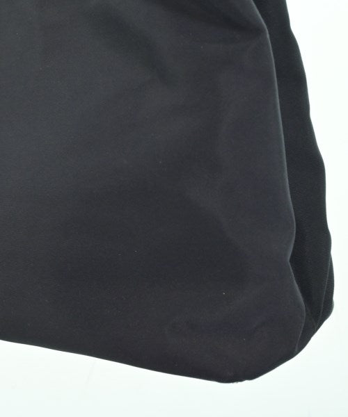 Salvatore Ferragamo กระเป๋าถือขนาดใหญ่