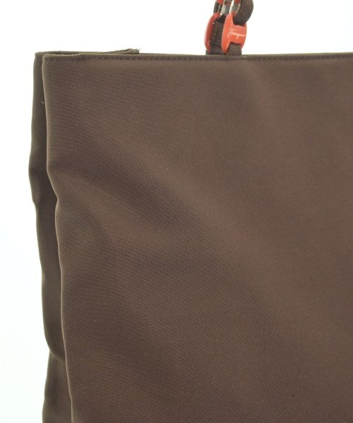 Salvatore Ferragamo กระเป๋าถือขนาดใหญ่