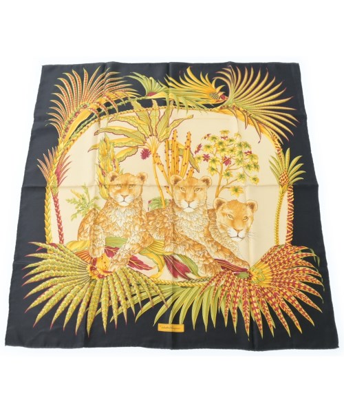 Salvatore Ferragamo ผ้าพันคอ