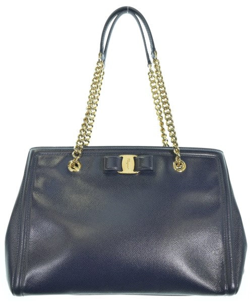 Salvatore Ferragamo กระเป๋าถือขนาดใหญ่