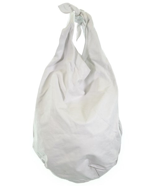 Salvatore Ferragamo กระเป๋าถือขนาดใหญ่