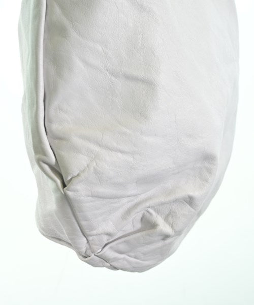 Salvatore Ferragamo กระเป๋าถือขนาดใหญ่