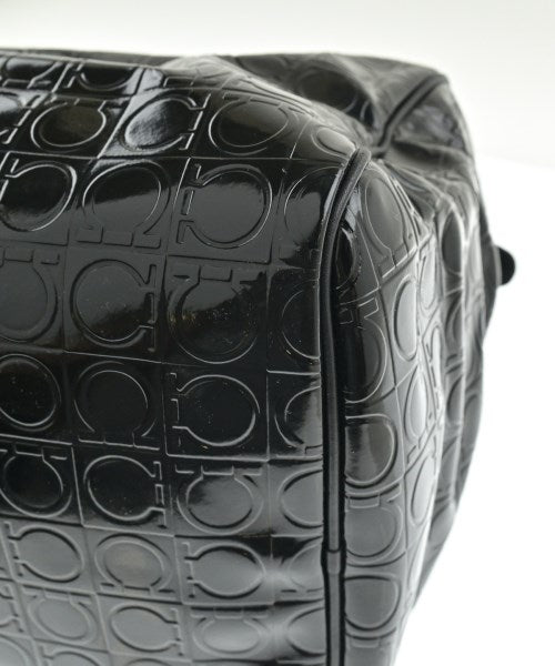 Salvatore Ferragamo กระเป๋าใส่อุปกรณ์ขนาดใหญ่