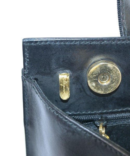 Salvatore Ferragamo กระเป๋าถือ