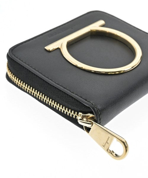 Salvatore Ferragamo กระเป๋าสตางค์/กระเป๋าใส่เหรียญ