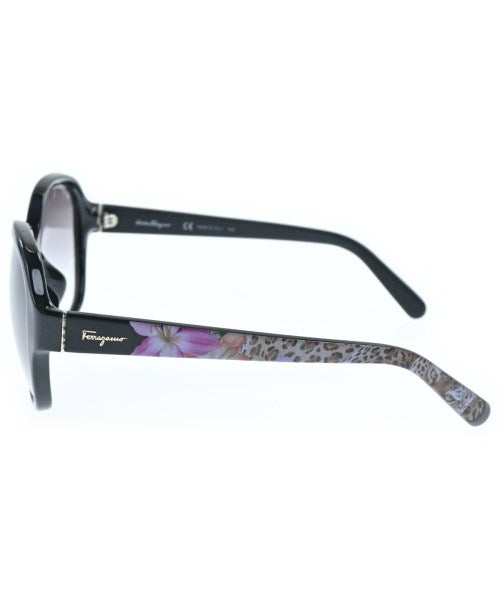 Salvatore Ferragamo แว่นกันแดด