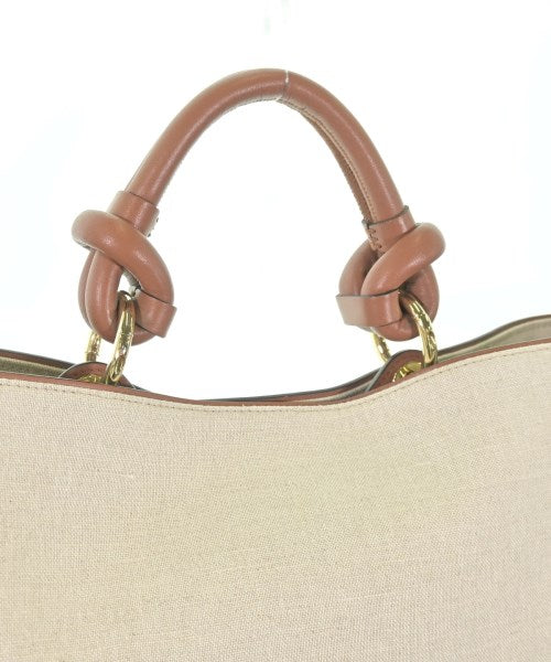 Salvatore Ferragamo กระเป๋าถือขนาดใหญ่
