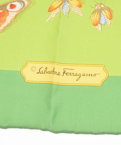 Salvatore Ferragamo ผ้าพันคอ