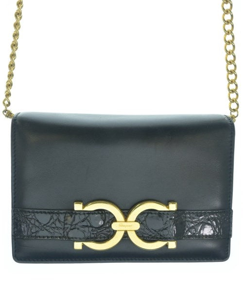 Salvatore Ferragamo กระเป๋าสะพาย
