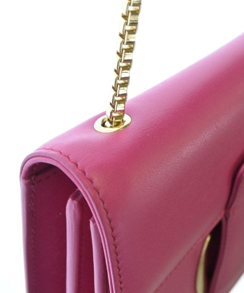 Salvatore Ferragamo กระเป๋าสะพาย