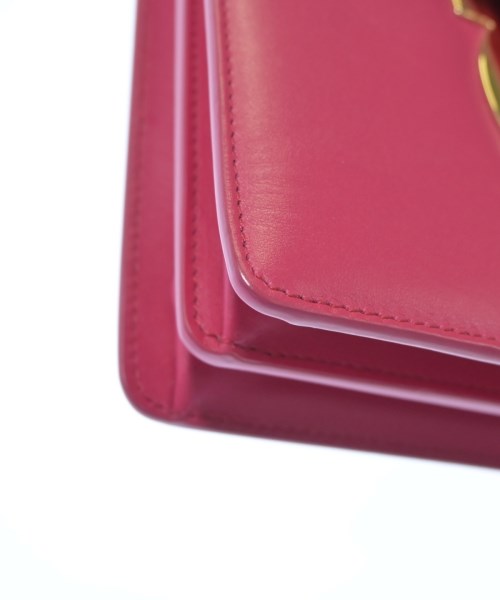 Salvatore Ferragamo กระเป๋าสะพาย