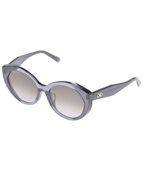 Salvatore Ferragamo แว่นกันแดด