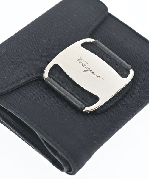Salvatore Ferragamo กระเป๋าสตางค์/กระเป๋าใส่เหรียญ