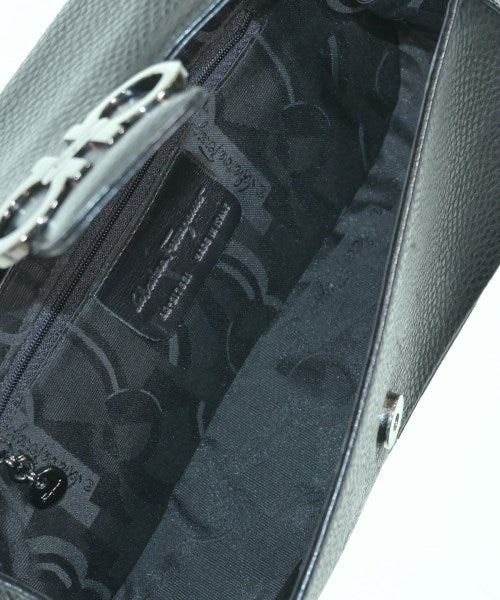 Salvatore Ferragamo กระเป๋าสะพาย