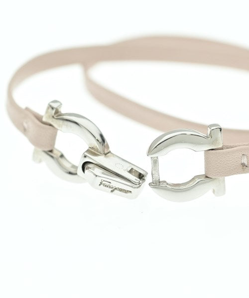 Salvatore Ferragamo สร้อยข้อมือ/กำไล