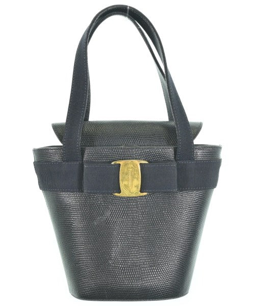 Salvatore Ferragamo กระเป๋าถือ