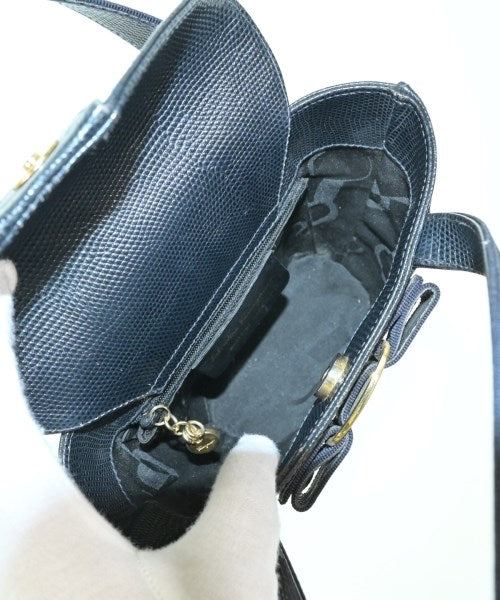 Salvatore Ferragamo กระเป๋าถือ