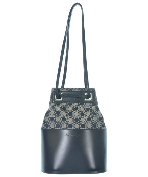 Salvatore Ferragamo กระเป๋าถือขนาดใหญ่