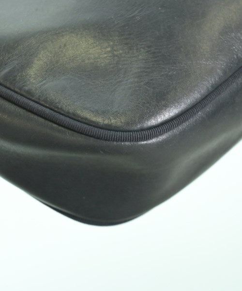 Salvatore Ferragamo กระเป๋าสะพาย