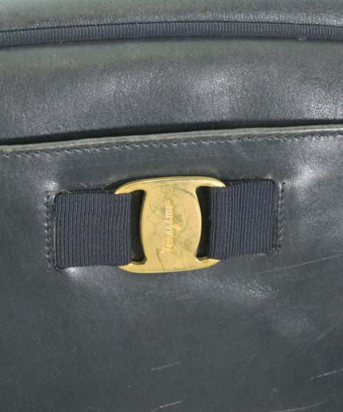 Salvatore Ferragamo กระเป๋าสะพาย