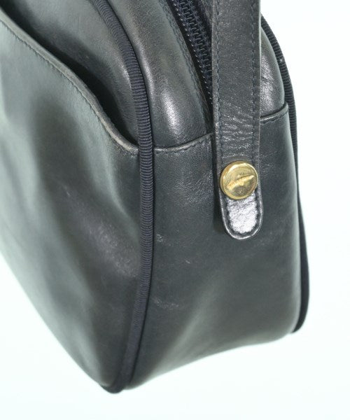 Salvatore Ferragamo กระเป๋าสะพาย