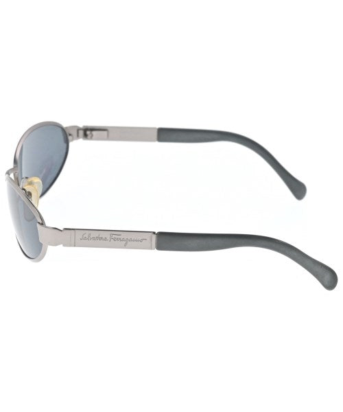 Salvatore Ferragamo แว่นกันแดด