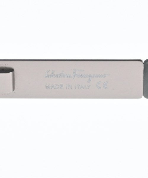 Salvatore Ferragamo แว่นกันแดด