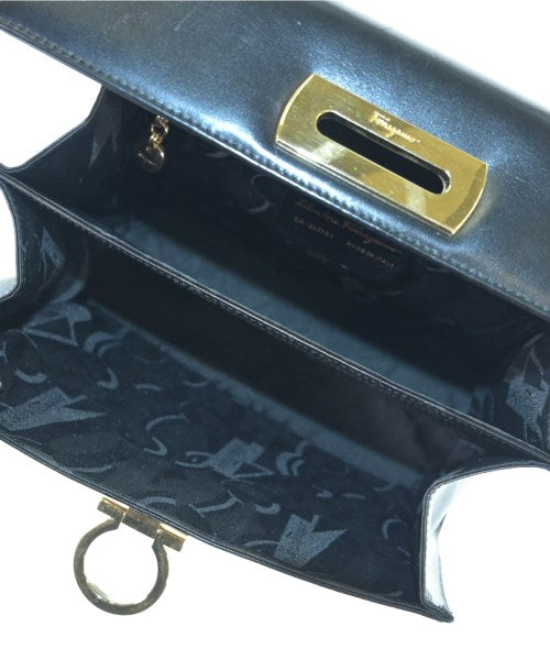 Salvatore Ferragamo กระเป๋าถือ