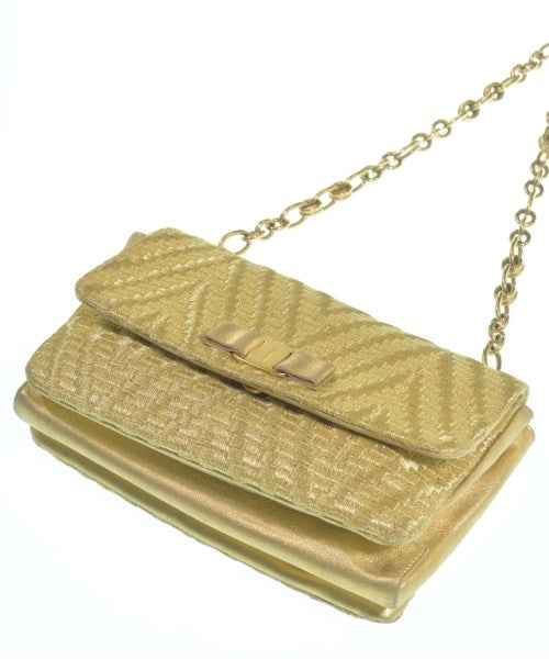 Salvatore Ferragamo กระเป๋าสะพาย