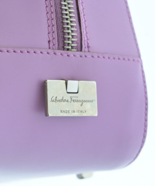 Salvatore Ferragamo กระเป๋าถือ