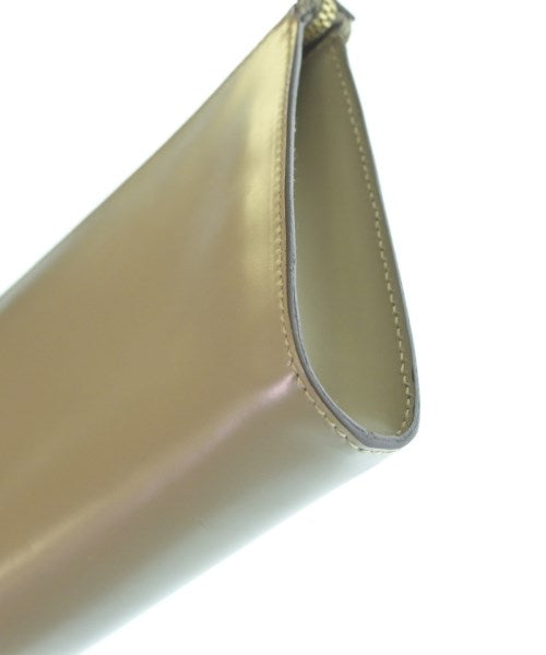 Salvatore Ferragamo กระเป๋าสะพาย